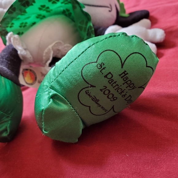 St Patricks day 2009 minnie plush - Picture 2 of 4